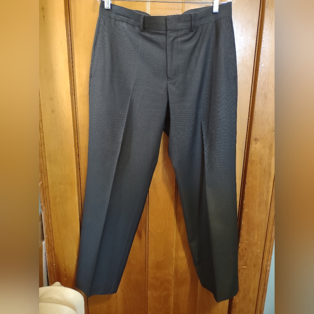 Billy London Men's dress pants 34W 30L charcoal grey with pinstripe